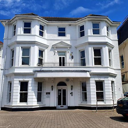 Top Quality Beach Front Apartment Sleep Up To 7 Guests Bournemouth Exterior foto